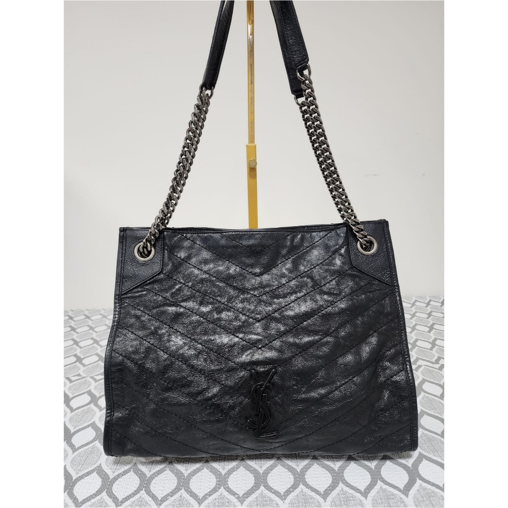 Saint Laurent Crinkled Calfskin Matelasse Monogram Large Niki Shopper Tote Black - Picture 8 of 15